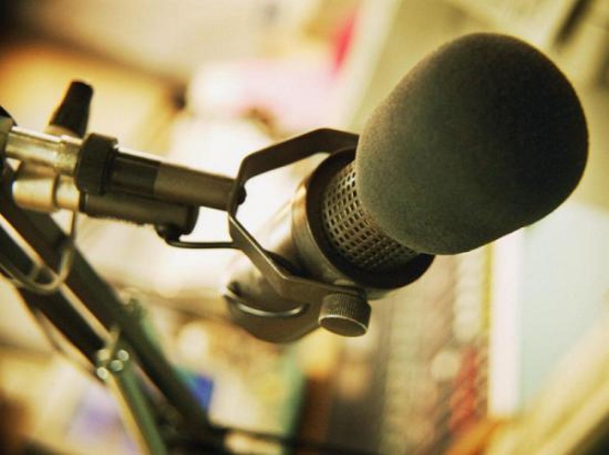 La radiodifusión popular en estado de emergencia | VA CON FIRMA. Un plus sobre la información.
