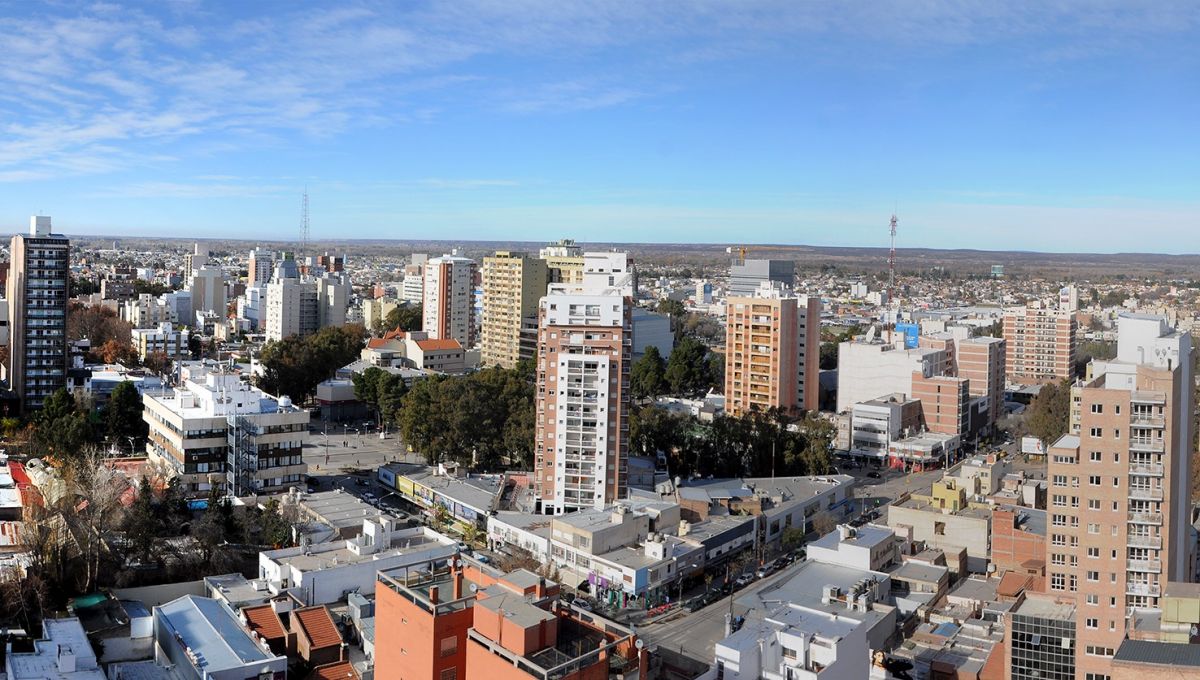 El macrismo ajustó el cinturón en la provincia de Vaca Muerta | VA CON FIRMA. Un plus sobre la información.