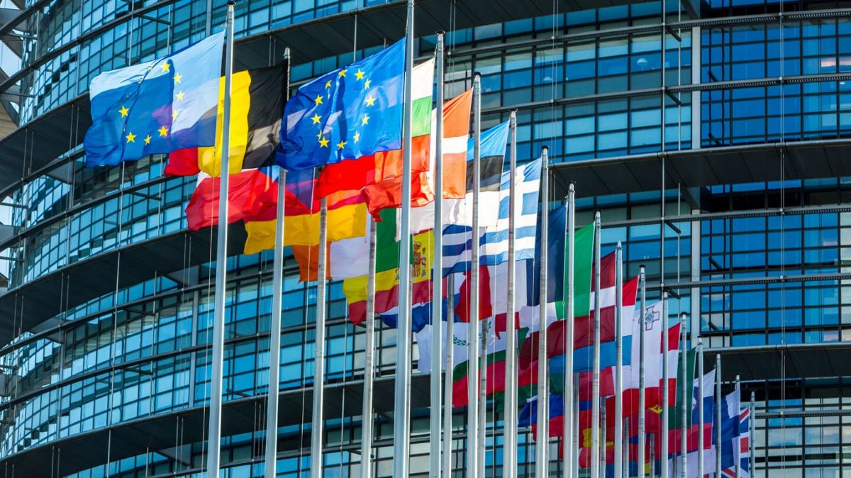 Europa debate una salida con millonario endeudamiento | VA CON FIRMA. Un plus sobre la información.
