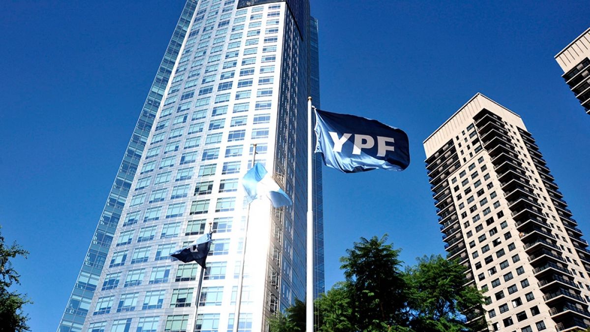YPF refinanció su deuda por 2.100 millones de dólares | VA CON FIRMA. Un plus sobre la información.