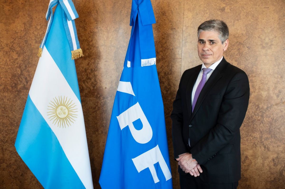 Pablo González asumió el timón de YPF | VA CON FIRMA. Un plus sobre la información.