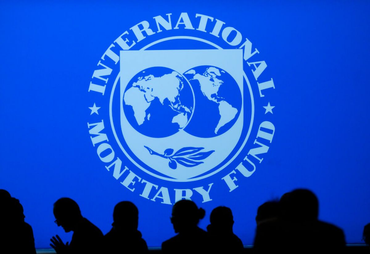 El FMI va “a Fondo con(tra) América Latina” | VA CON FIRMA. Un plus sobre la información.