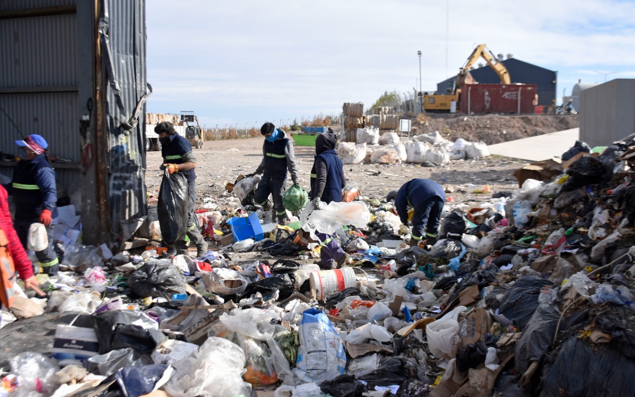 Los municipios podrán financiar la gestión de la basura | VA CON FIRMA. Un plus sobre la información.