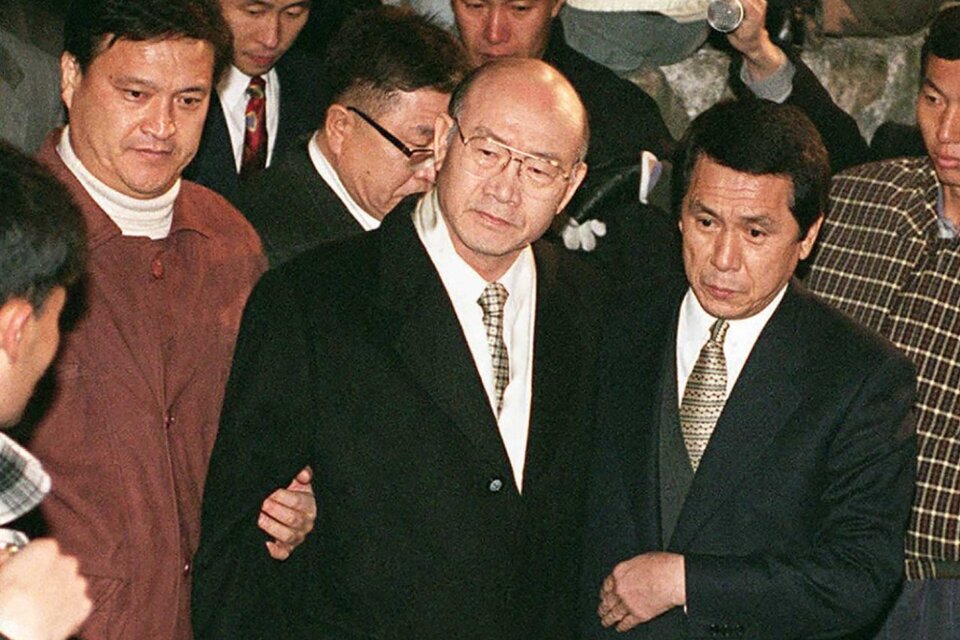 Murió Chun Doo-hwan, uno de los mayores dictadores de Corea del Sur | VA CON FIRMA. Un plus sobre la información.