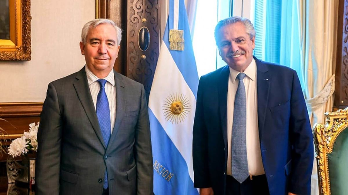 "Argentina cosechó lo que sembró en la construcción de su identidad democrática" | VA CON FIRMA. Un plus sobre la información.