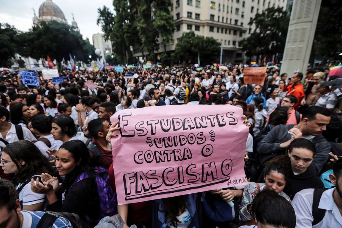 Los recortes en educación debilitan al gobierno de Brasil | VA CON FIRMA. Un plus sobre la información.